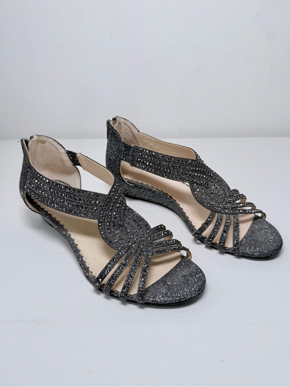 Charter Club Womens Ginifur Rhinestone
Strappy Wedge Sandals Silver Metallic 6.5